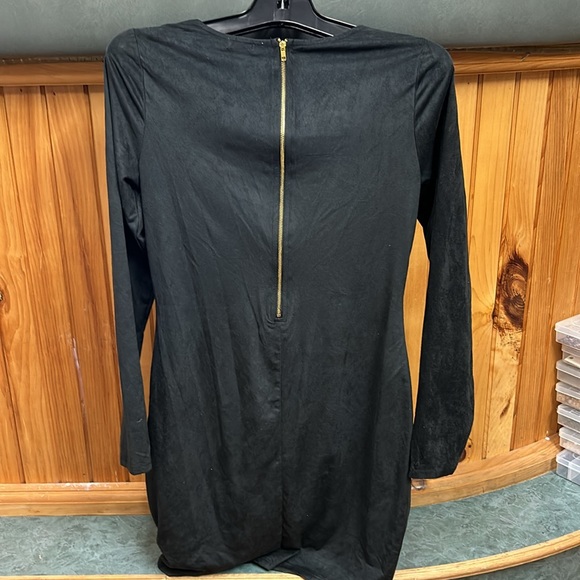 GUESS Faux Suede Women’s Dress - NWT - Picture 5 of 5